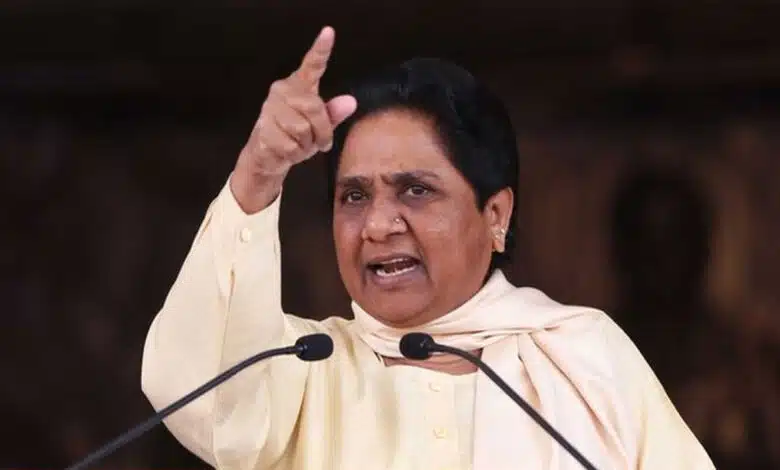 Mayawati announces: BSP will contest the 2027 UP elections alone, dismisses speculation of an alliance