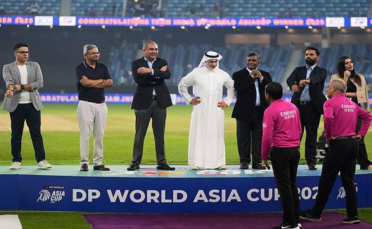 Asia Cup Trophy Controversy: Mohsin Naqvi refuses to change his stance despite BCCI warning
