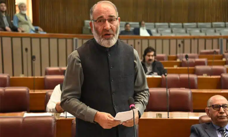 Former Pakistani Senator Mushtaq Ahmed Khan arrested by Israeli forces