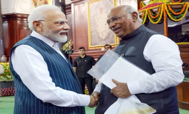PM Modi spoke to Mallikarjun Kharge, wished him a speedy recovery after surgery