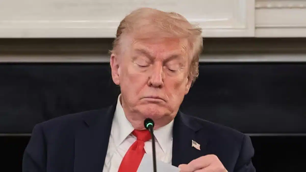 China attacks US, angry over 100% additional tariff