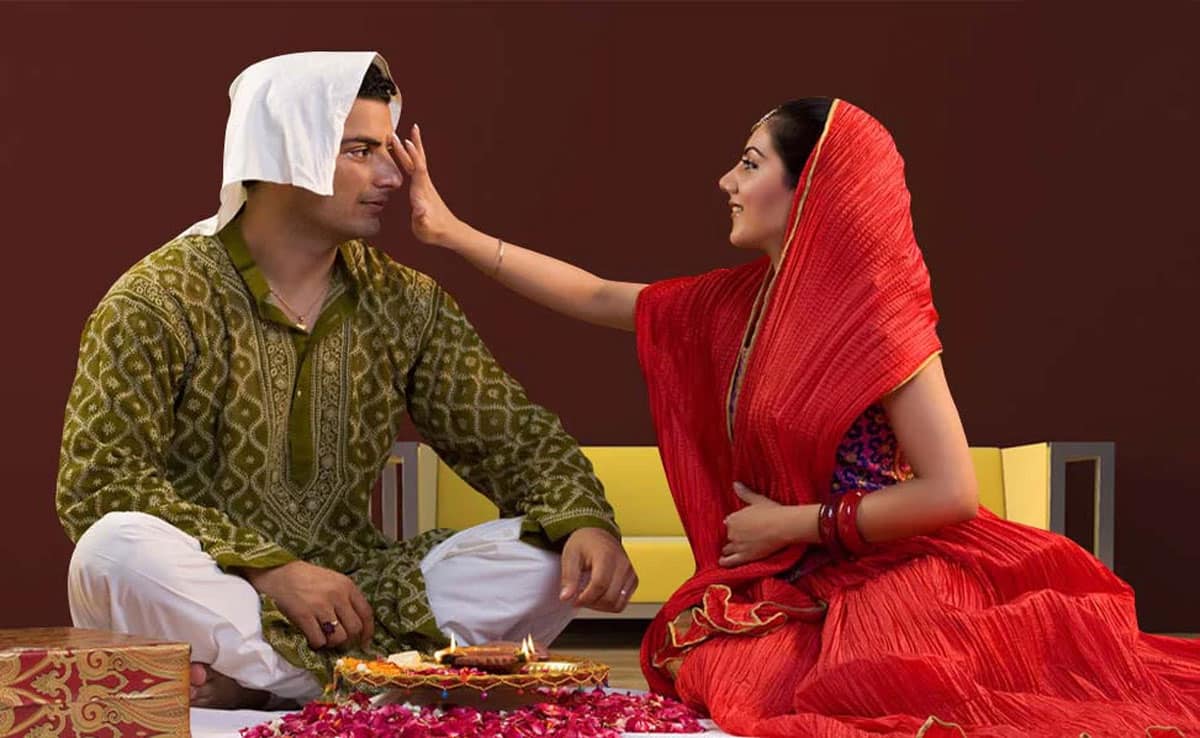 Bhai Dooj 2025 Date and Tika or Tilak Muhurat: Know when to celebrate Bhau Beej or Bhatri Dwitiya