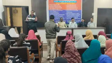 Police's road safety campaign in Sambhal, special program organized in MGM College