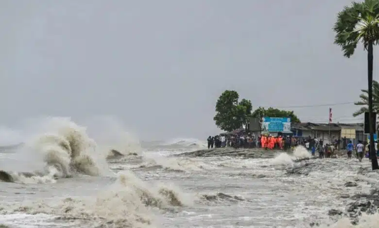 Cyclone Ditwaha kills over 120 in Sri Lanka, declares 'emergency'