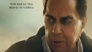 Dharmendra's first look from Agastya Nanda's film 'Ekkis' is out; the veteran actor will play the role of Amar Sainik's father.