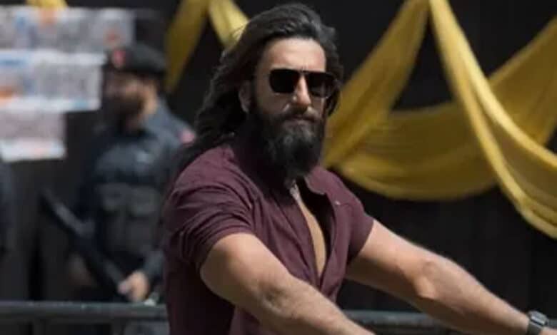 Dhurandhar Trailer Launch: Arjun Rampal heaps praise on Ranveer Singh