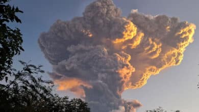 Hayli Gubbi volcano erupts in Ethiopian