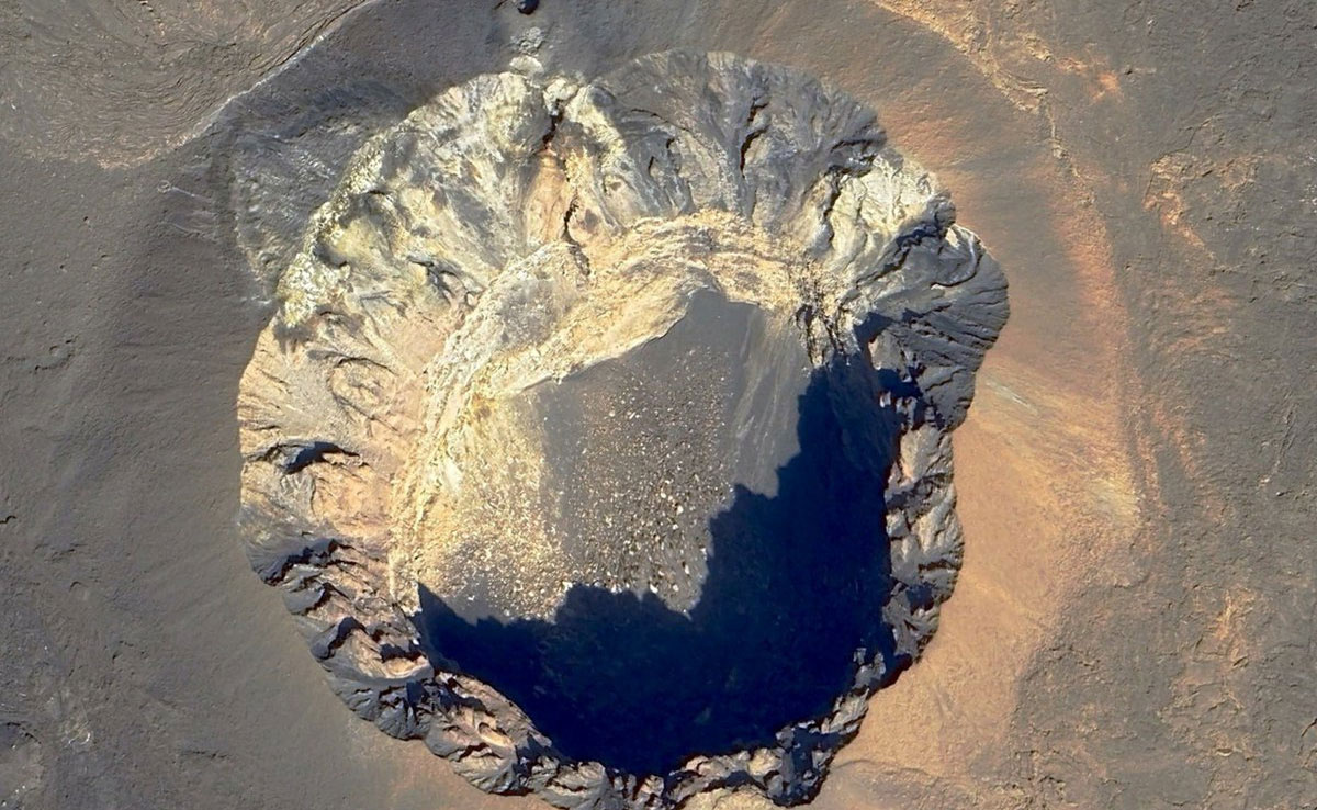 Hayli Gubbi volcano erupts in Ethiopian