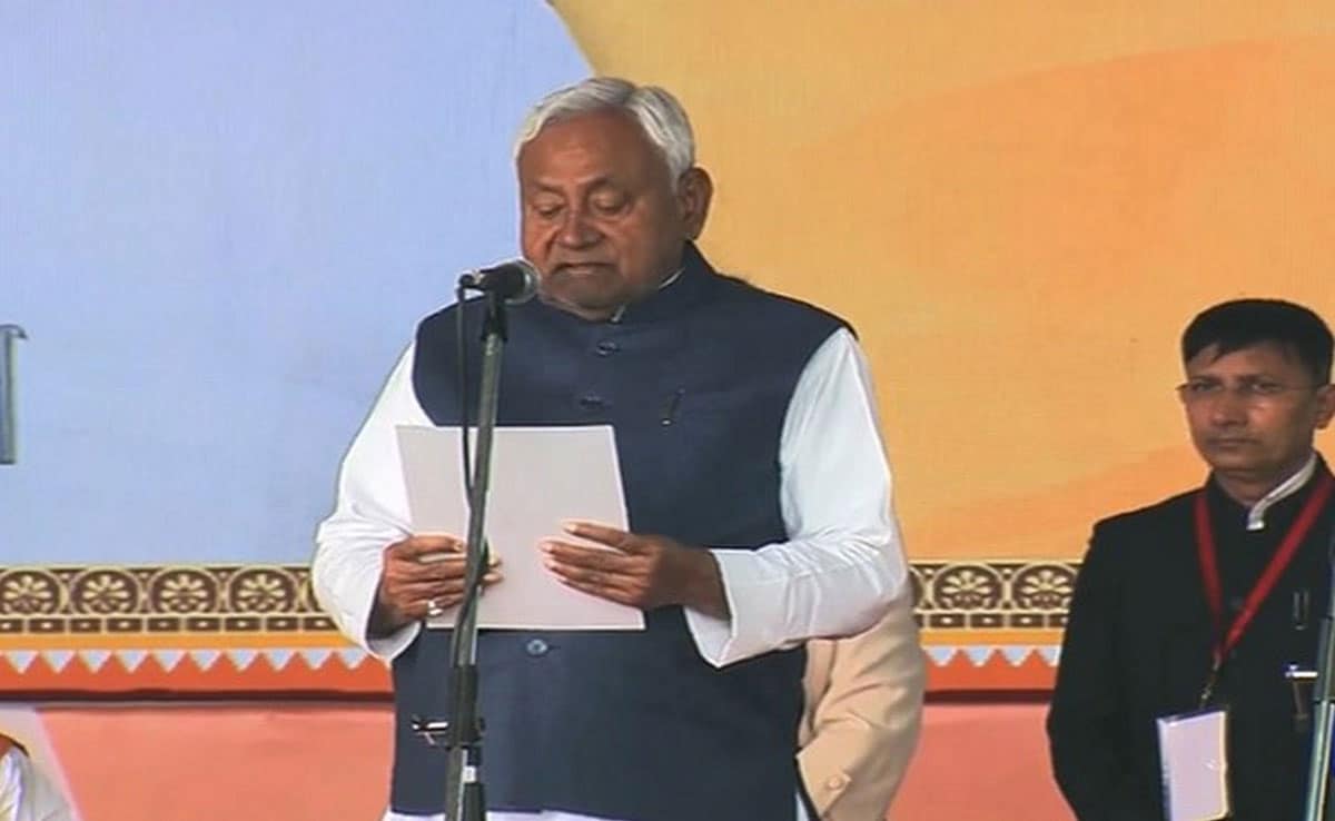 Nitish Kumar took oath as the Chief Minister of Bihar for a record 10th time in Patna.