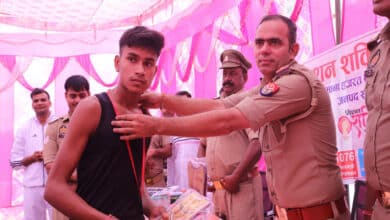 Sambhal: 1600 meter race competition organized at Police Station Hazrat Nagar Garhi