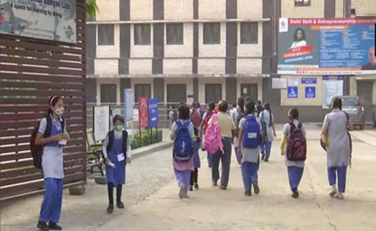 Delhi government asks schools to postpone sports events amid poor air quality