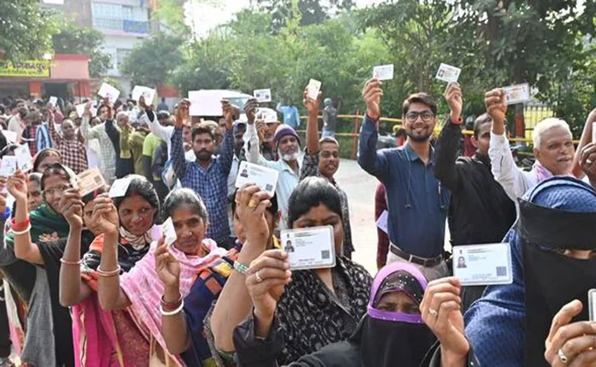 Tej Pratap Yadav predicts Janshakti Janata Dal will win 10-15 seats in Bihar elections