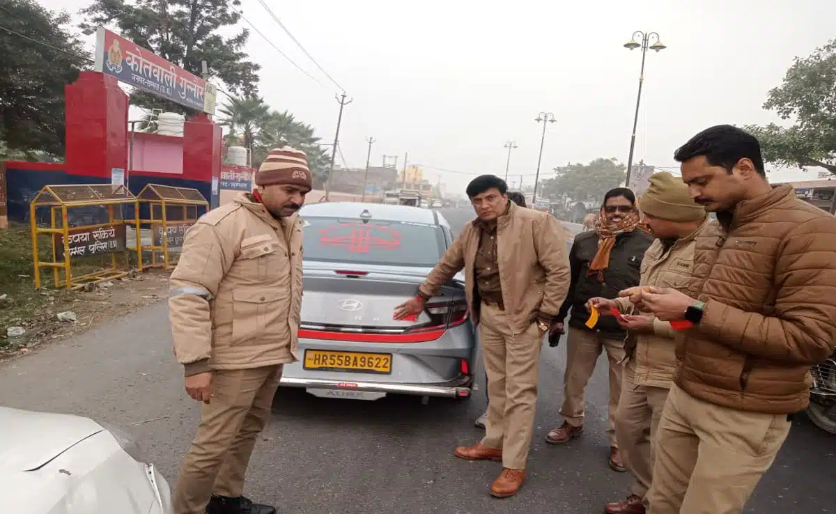 Sambhal police are on high alert regarding road safety during the winter season, and reflectors have been installed on vehicles.