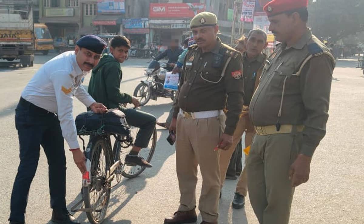 Stay safe in the fog! Sambhal police intensify operations