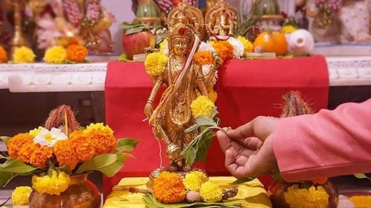 Saphala Ekadashi 2025: Auspicious time for worshipping Lord Vishnu and the sacred offerings.