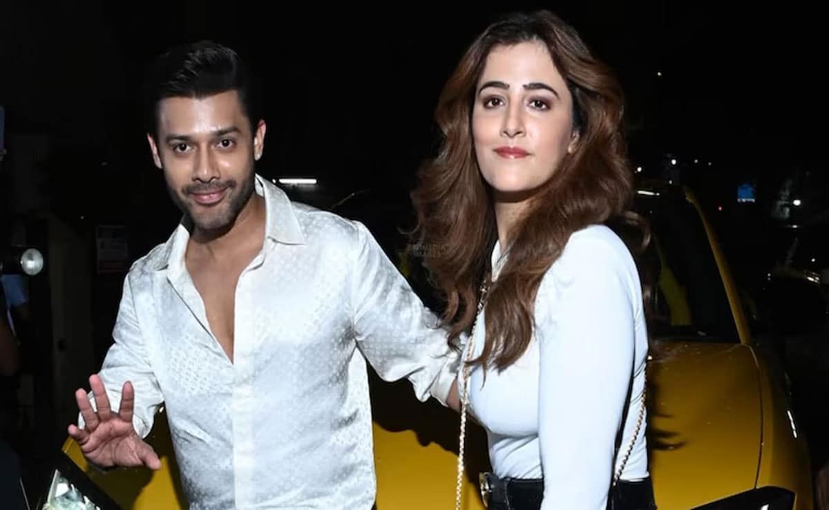 Kriti Sanon's sister, Nupur Sanon, will marry singer Stebin Ben in Udaipur on January 11th.