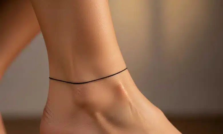 why people wear black thread on leg