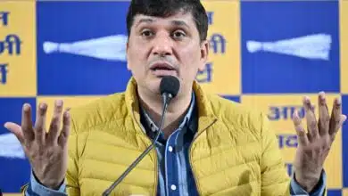 Allegations of corruption in ration cards in Delhi