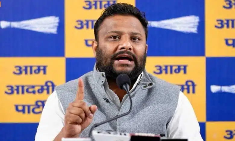 AAP attacks Delhi's law and order situation