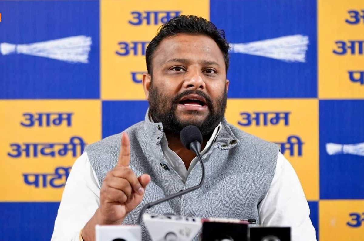 AAP attacks Delhi's law and order situation