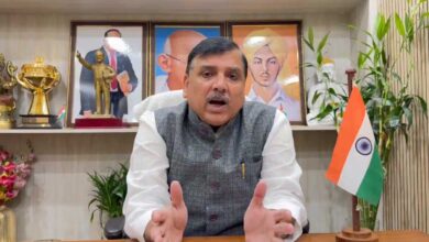 Sanjay Singh sharply attacks the Epstein case and the Mainpuri-Mahoba children's issue