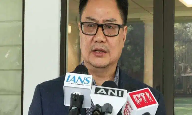 Kiren Rijiju supports BJP women MPs complaint