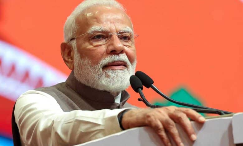 PM Modi gave many big projects to Delhi