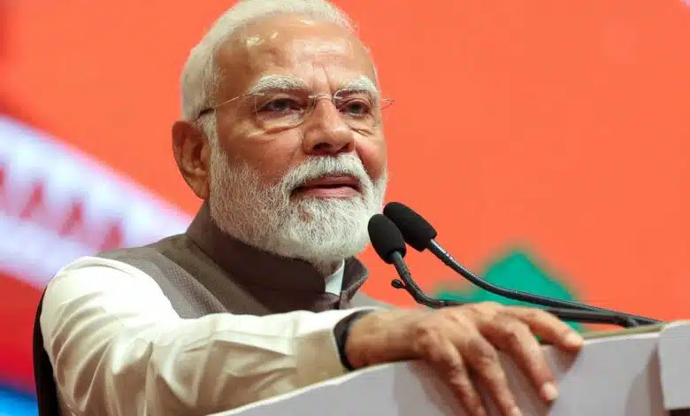 PM Modi gave many big projects to Delhi