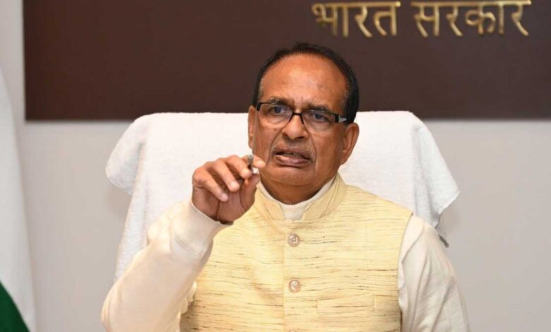 Shivraj Singh Chouhan attacks the opposition