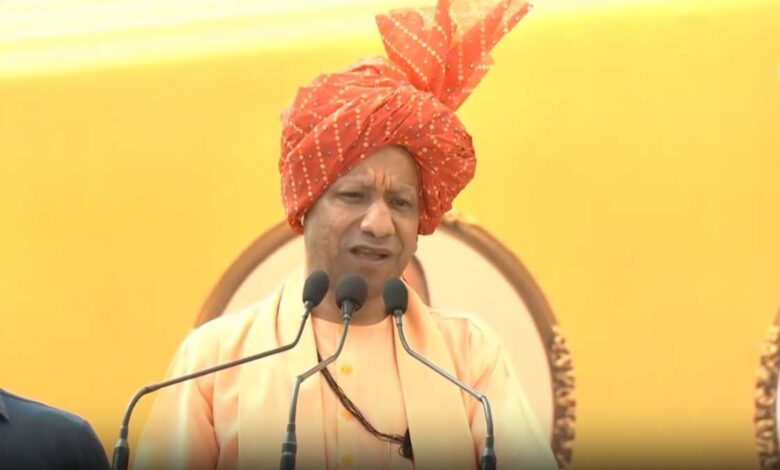 Yogi Adityanath reached the 'Aath Maan Bhandara' in Kaithal