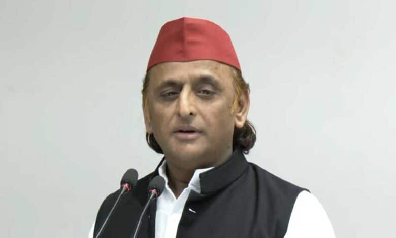 Akhilesh Yadav will visit Bengal after the BJP's victory
