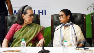 Mamata Banerjee will meet Sonia Gandhi in Delhi today