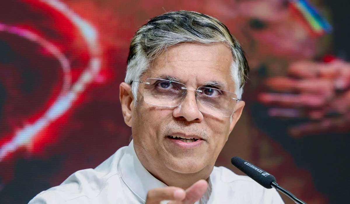 Pawan Khera attacks Trump-Modi meeting,