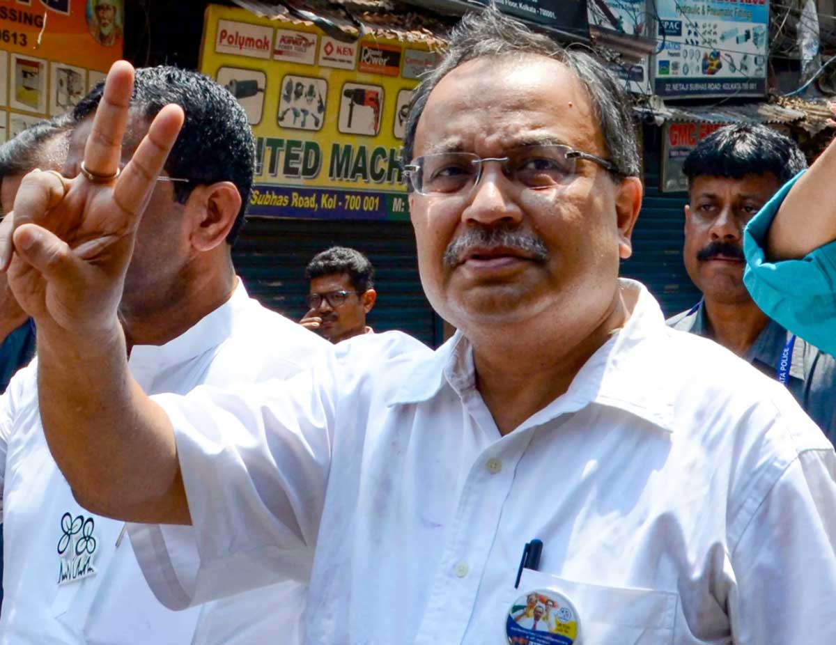 TMC leader Kunal Ghosh appears before CID