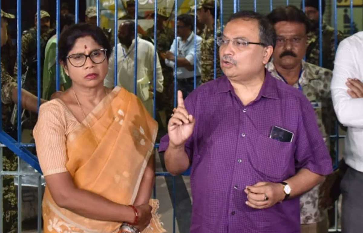 TMC workers come out in support of Mamata Banerjee