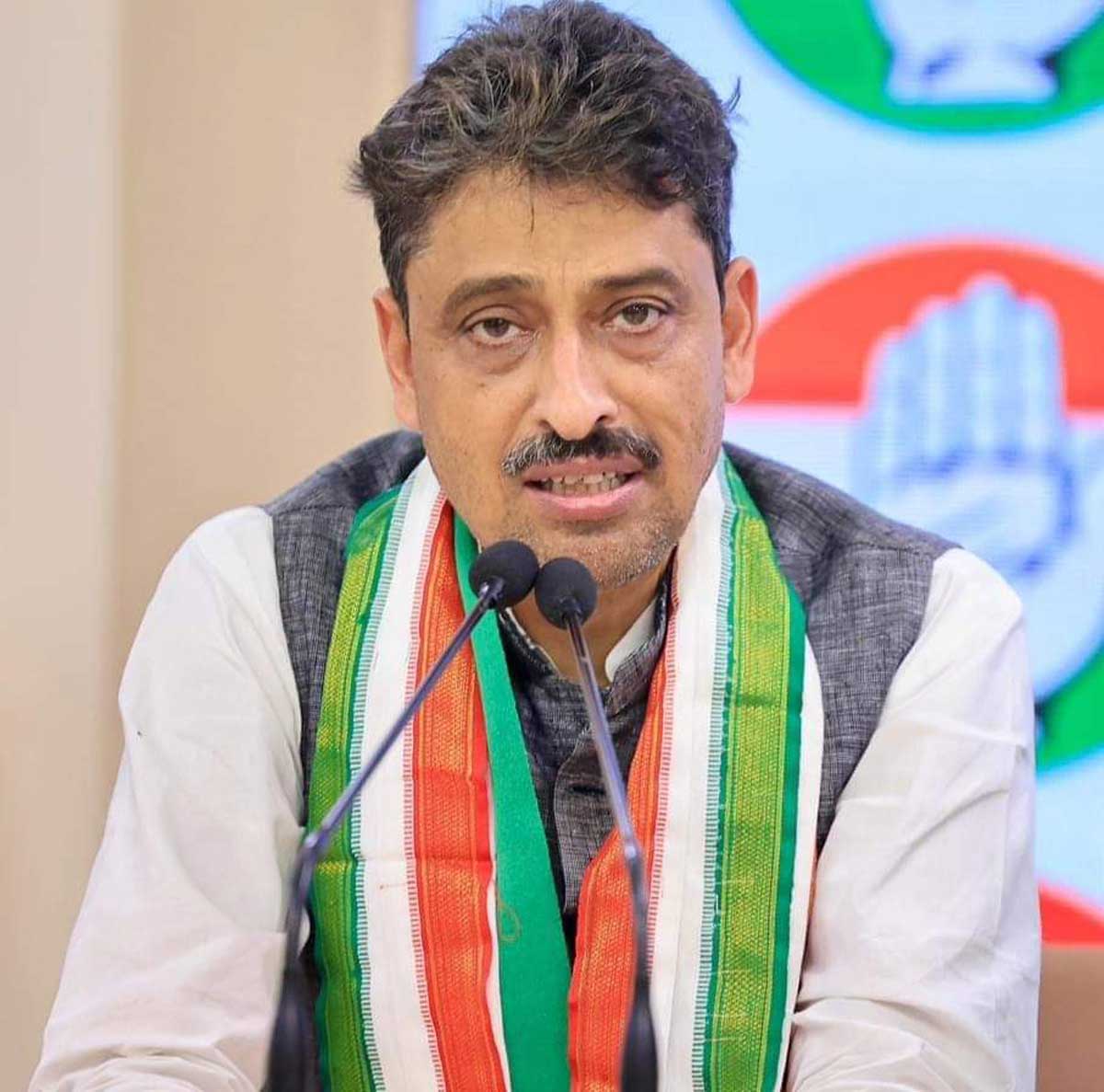 Congress rejects Owaisi's 'anti-BJP' alliance proposal