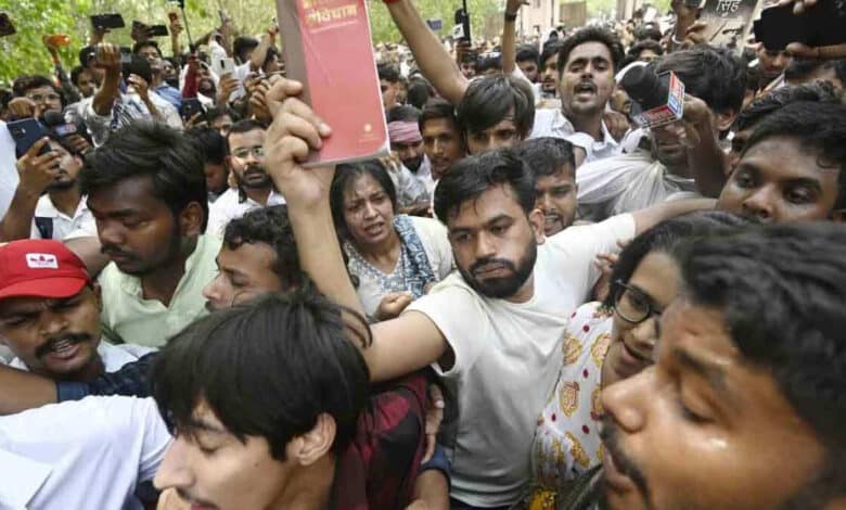 CJP Protest Abhijit Deepke grants exemption to students says Students will not take out a march now