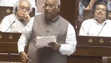 Mallikarjun Kharge Attacks the Centre over student protests and RSS influence among students