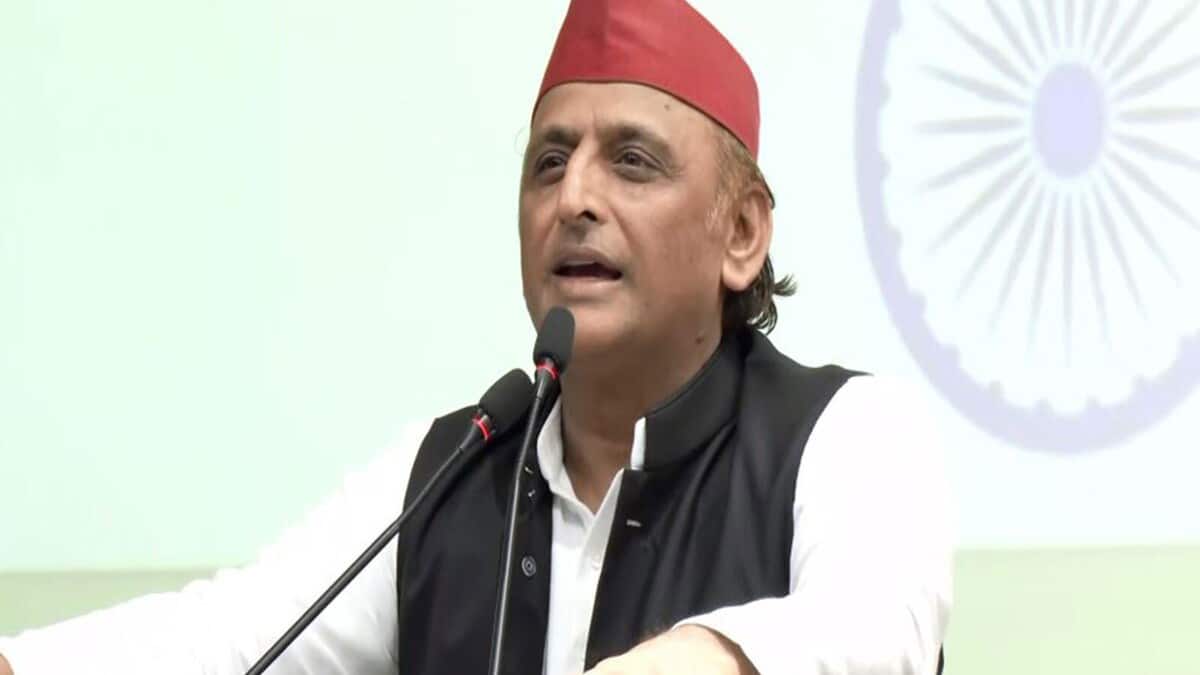 Akhilesh Yadav targets India's economic claims corners the government on the 80th Independence Day