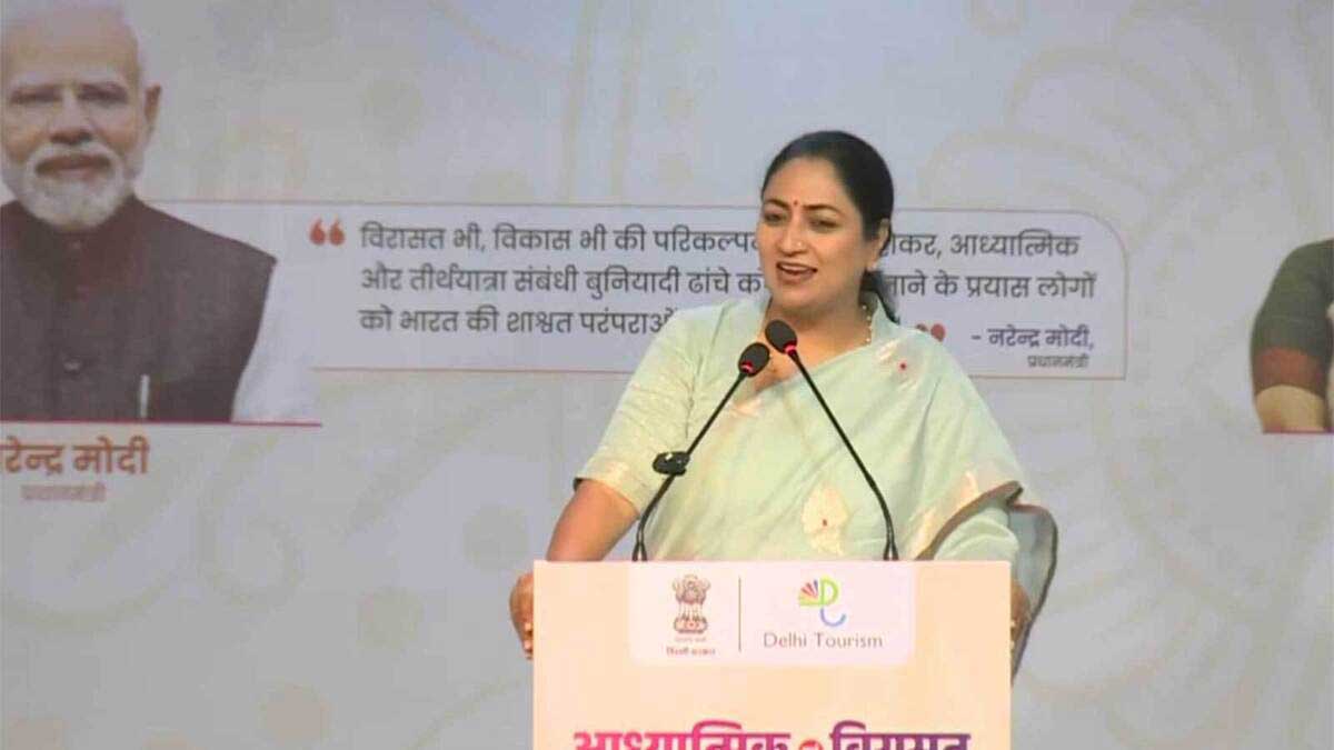 CM Rekha Gupta emphasized boosting religious tourism in Delhi