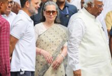 Delhi Police begins investigation into complaint against Rahul Gandhi and Sonia Gandhi over the Vande Mataram controversy.