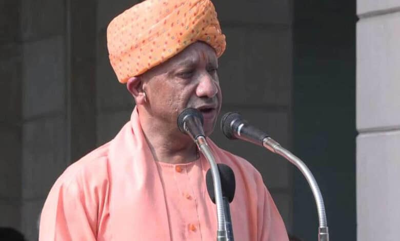 “Every citizen should make an equal contribution Yogi Adityanath urged the nation to uphold its national duty on the 80th Independence Day.