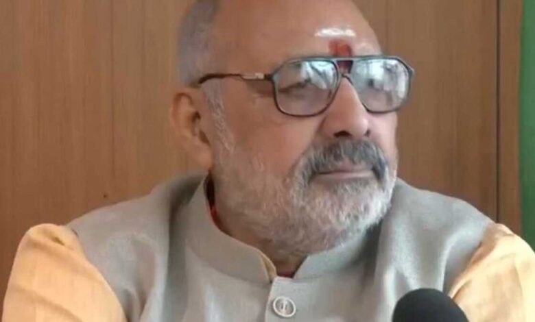 Commenting on the Vande Mataram controversy Giriraj Singh said of the Congress The party has turned into the Muslim League