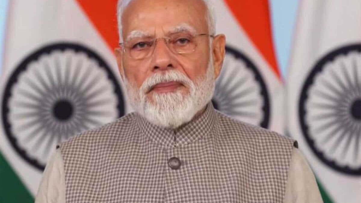 PM Modi emphasizes a drug free India speaks of taking strict action against factory workers