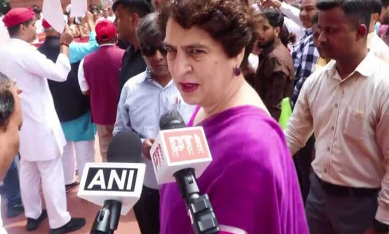 Priyanka Gandhi said this is the first time such a protest by the ruling party and the opposition has been witnessed in Parliament
