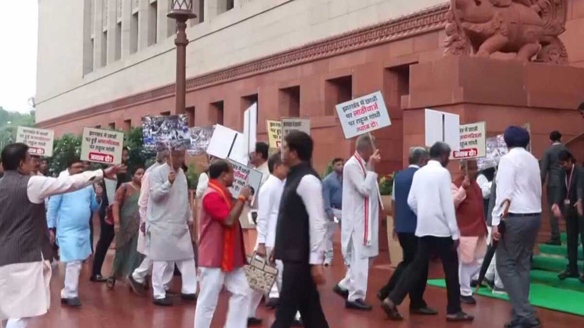 Rahul Gandhi BJP MPs seek answers regarding the act of brutality in Jharkhand Amit Shah to make a statement