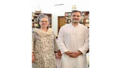 Rahul Gandhi pays tribute on Rajiv Gandhi 82nd birth anniversary writes an emotional message about Sonia Gandhi