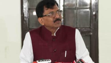Sanjay Raut upheld the Congress tradition regarding Vande Mataram.