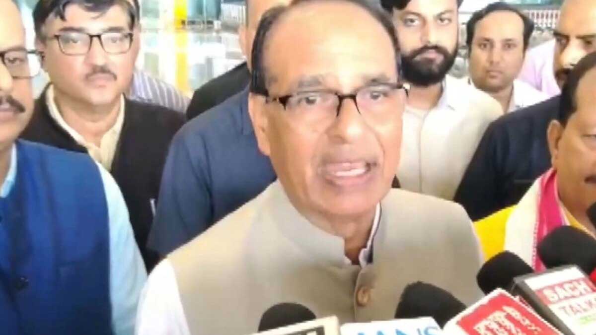 Shivraj Singh Chouhan attacks Congress alleges vote bank politics over the Vande Mataram controversy