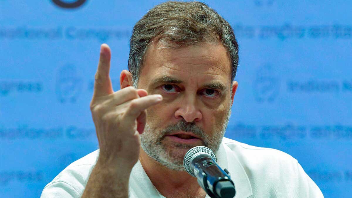 Supreme Court quashes summons in defamation complaint over Rahul Gandhi remarks on Savarkar
